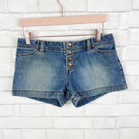American Eagle Snap Button Up Fly Distressed Denim Shorts Size 4 - Picture 1 of 7